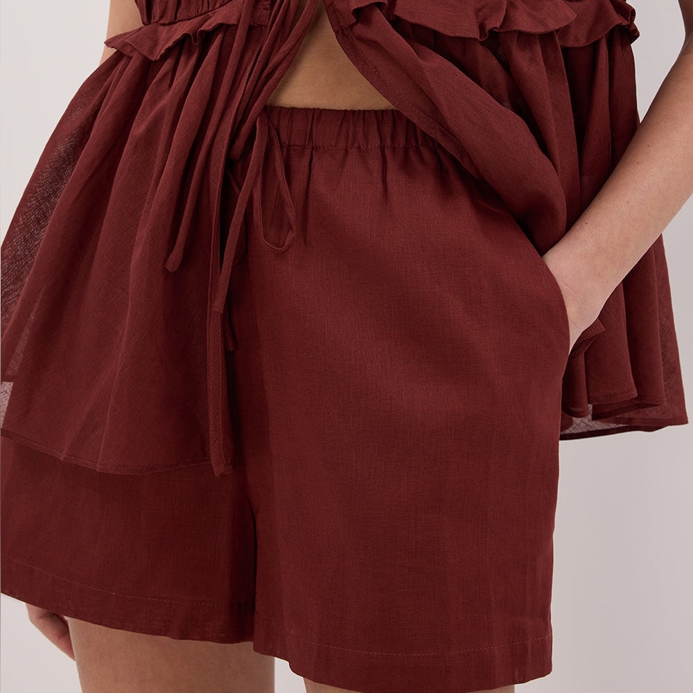 DISSH Quinn Sahara Linen Short